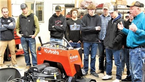 22 Minneota Students Visit Kesteloot Enterprises, Inc., MN West Tech