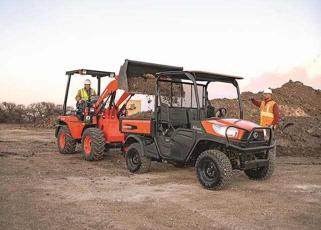 rtvx_tx20_785_m Hauling Your Crew or Heavy Material Made Easier with the RTV-X Series