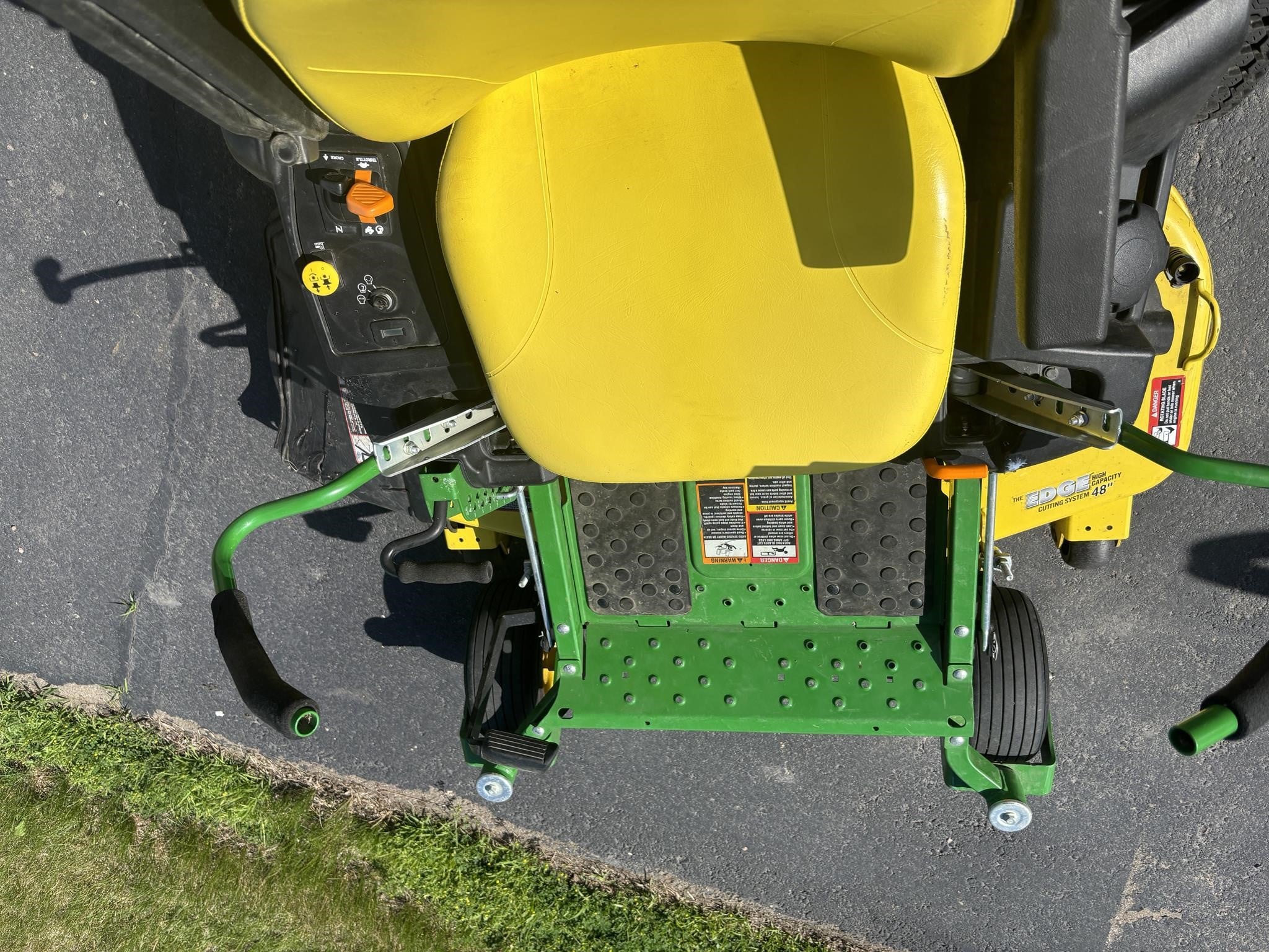 2014 GRASSHOPPER 623T - Kesteloot Enterprises